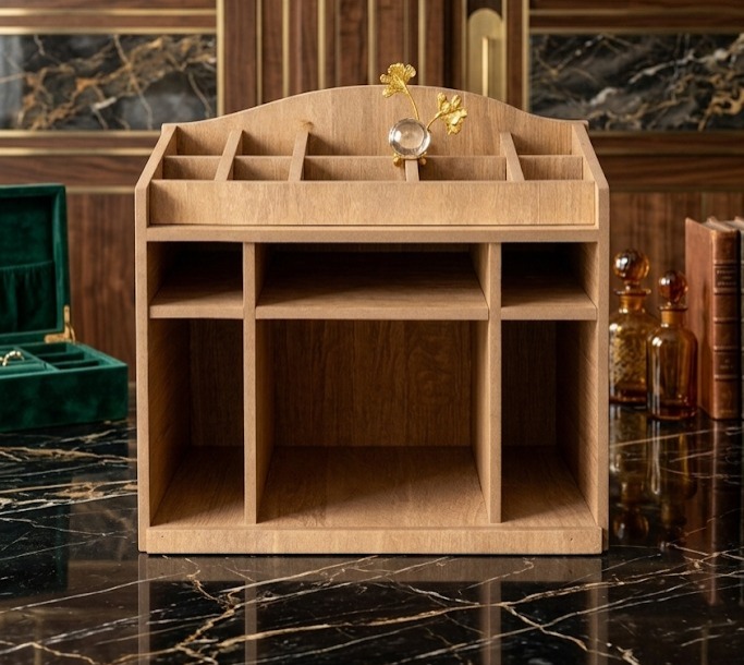 منظم مكياج فاخر